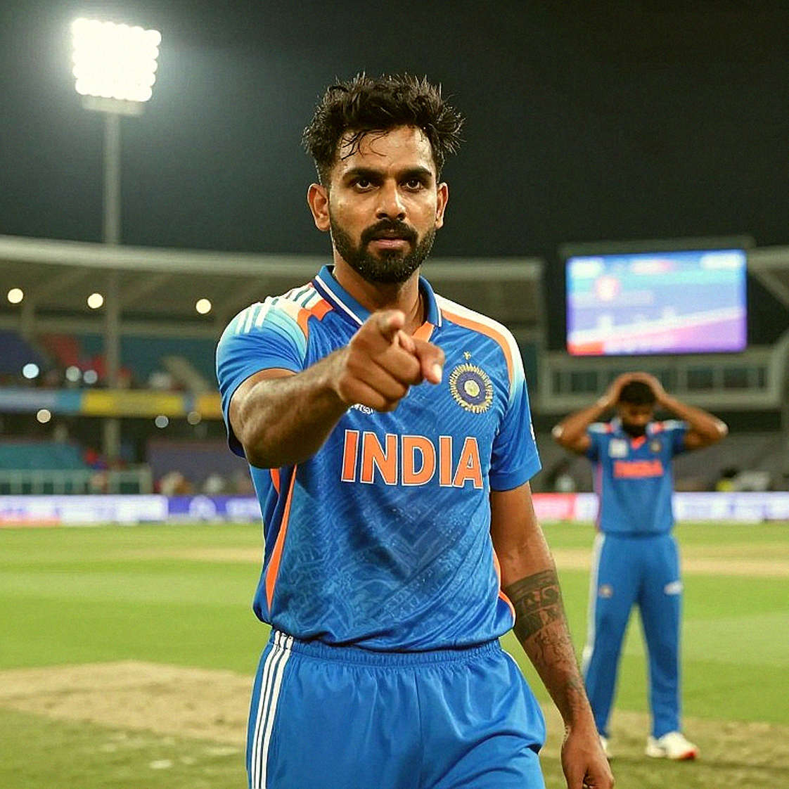 मीरपुर डे-1: स्कोरकार्ड 213/3 कहता है, ओवर-काउंट कुछ और — शादमान के 99* के सामने खड़ा है 80वां ओवर