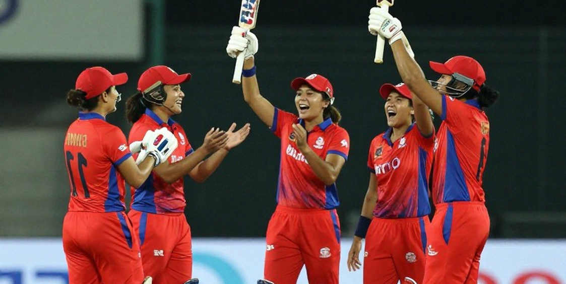मीरपुर में बर्फ, नेट छोड़ना और बोर्ड का मौन: पहले टेस्ट से पहले मुश्फिकुर की चोट की असली कहानी आंकड़ों में नहीं, टॉस में तय होगी मीरपुर में बर्फ, नेट छोड़ना और बोर्ड का मौन: पहले टेस्ट से पहले मुश्फिकुर की चोट की असली कहानी आंकड़ों में नहीं, टॉस में तय होगी